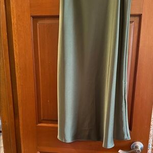 Elegant Khaki Green Maxi Skirt w/side slit Size M New w/Tags